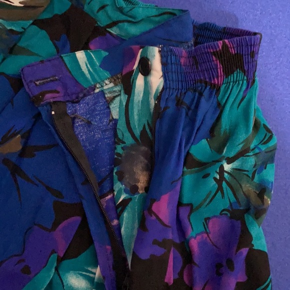 Floral Top and Skirt set - Picture 3 of 5